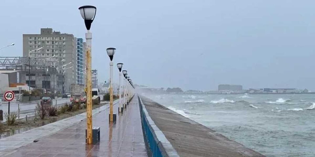 Domingo 1º de marzo: chaparrones, viento fuerte y máxima de 26°C